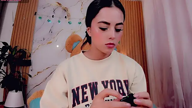 ValeriCardenas online show from April 2026 02:23:02 AM