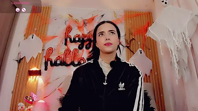 ValeriCardenas online show from October 2025 01:04:01 AM