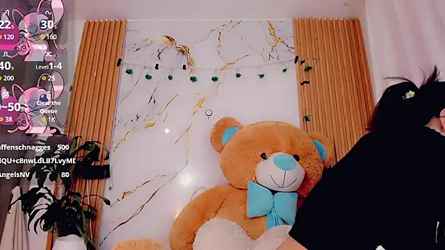 ValeriCardenas online show from April 2026 02:08:02 AM