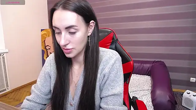 JenniferStone online show from November 2025 09:02:02 AM