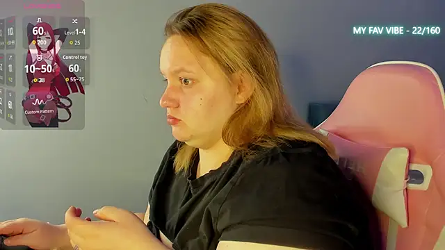 Amy Hall online show from October 2025 01:15:01 AM