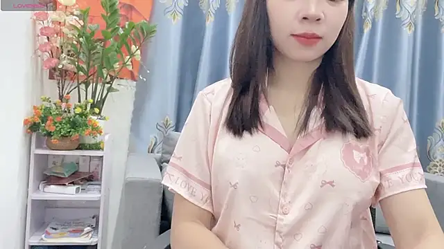 Snapshot of shishi_101 chatting on October 2025 01:00:02 AM shishi 101 online show from October 2025 01:00:02 AM