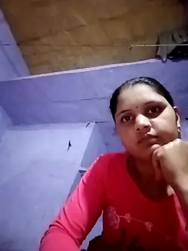 Divya Chandok online show from February 2025 04:43:01 AM