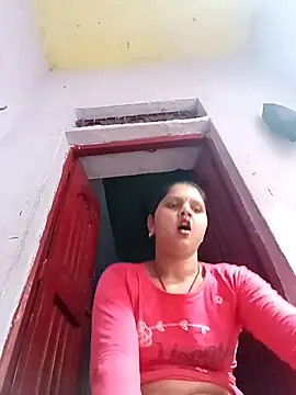 Divya Chandok online show from March 2025 05:44:01 AM