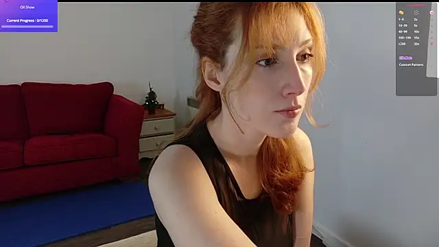 MiaM00 online show from December 2025 01:39:02 PM