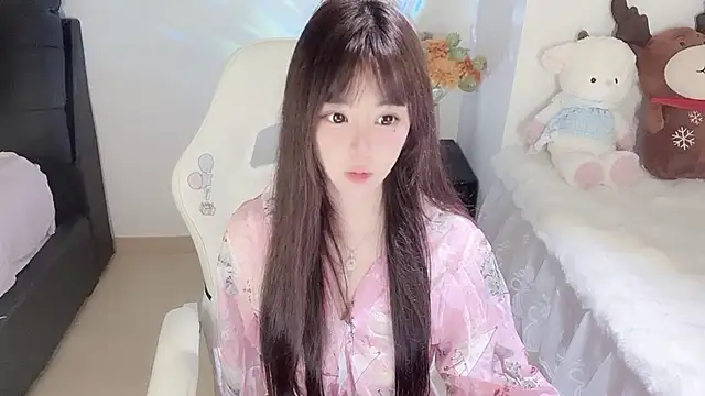 Milla-z online show from September 2025 11:21:02 AM