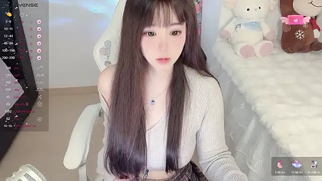 Milla-z online show from October 2025 01:12:02 PM