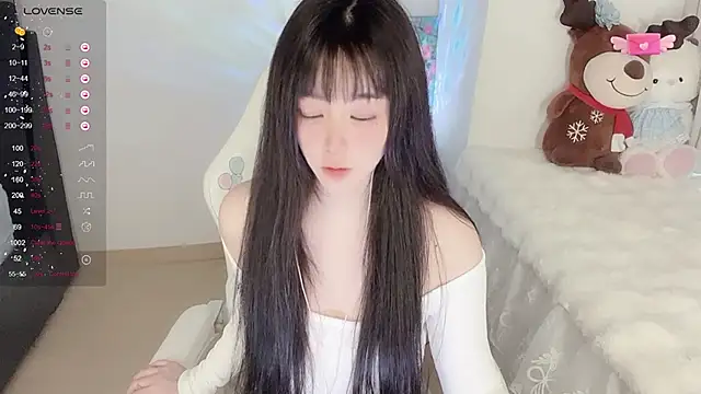 Milla-z online show from November 2025 04:44:01 AM