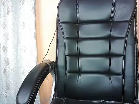 Snapshot of Mahi_DarlingS chatting on March 2025 04:02:02 AM Mahi DarlingS online show from March 2025 04:02:02 AM