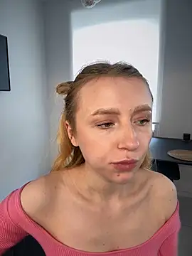 EvaBrooklyn online show from March 2025 12:25:02 PM