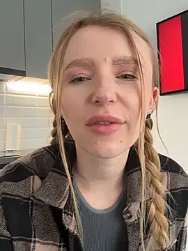 EvaBrooklyn online show from March 2025 01:01:01 PM