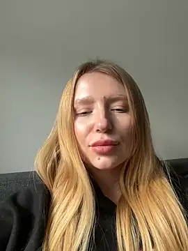 EvaBrooklyn online show from March 2025 11:30:02 AM