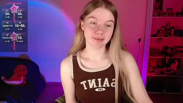 Strawberry juli online show from May 2026 05:45:02 AM