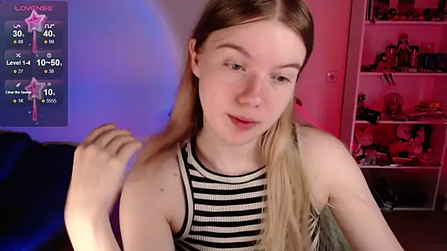Strawberry juli online show from June 2026 06:58:01 AM