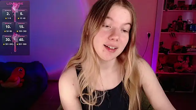 Strawberry juli online show from June 2026 05:34:01 AM