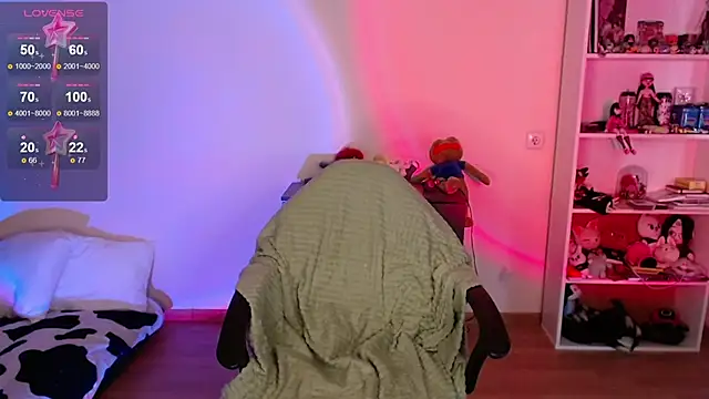 Strawberry juli online show from June 2026 03:18:02 AM