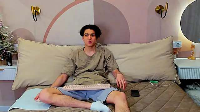 TravisRevas online show from February 2026 02:39:02 PM