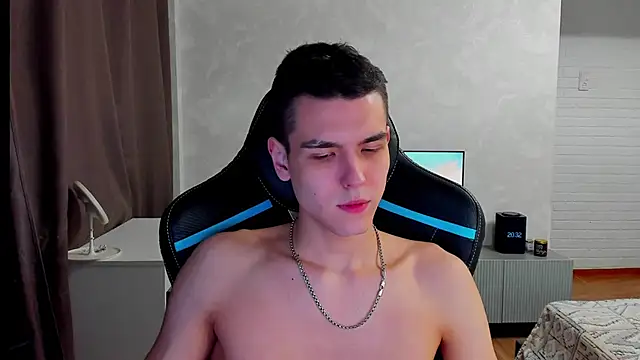 TravisRevas online show from March 2025 05:34:02 PM