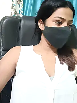 CRAZY  BITE online show from May 2026 09:35:01 PM