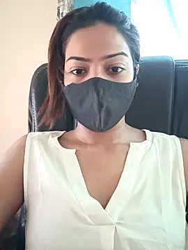 CRAZY  BITE online show from May 2026 10:18:02 AM