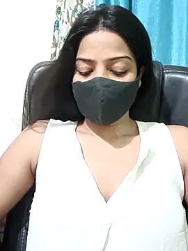 CRAZY  BITE online show from May 2026 08:05:01 PM