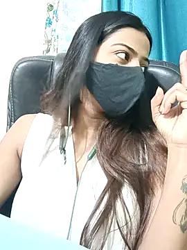 CRAZY  BITE online show from February 2026 07:34:01 PM