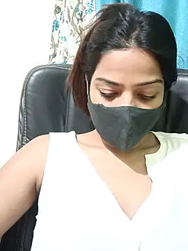 CRAZY  BITE online show from May 2026 07:23:02 PM