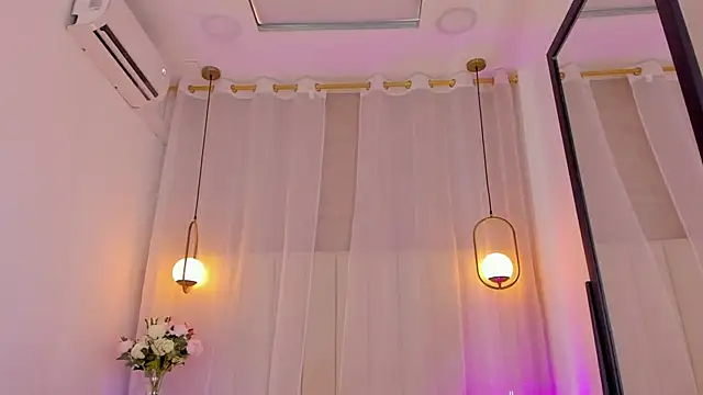 Haily b online show from April 2026 08:10:02 PM