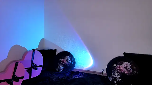 Rosemarie Blu online show from February 2026 06:08:02 PM