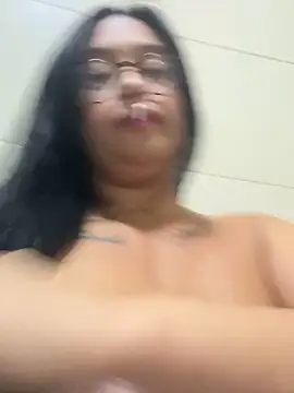 AnnaPerez  online show from January 2026 07:50:01 PM