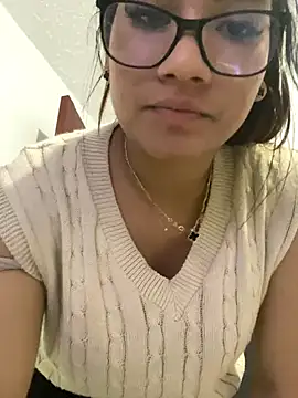 yousweet-Scarett online show from September 2025 11:32:01 PM