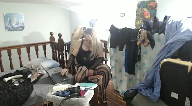 emmex671 online show from February 2025 06:56:02 AM