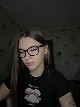 Snapshot of MrrKate chatting on November 2025 01:54:01 AM MrrKate online show from November 2025 01:54:01 AM