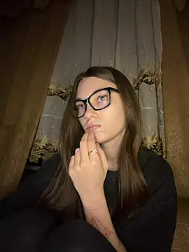 MrrKate online show from April 2026 12:52:02 AM