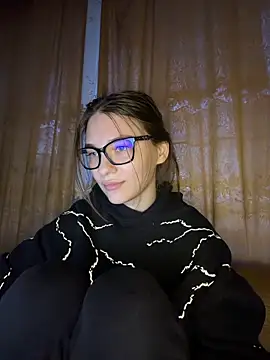 MrrKate online show from April 2026 02:27:02 AM