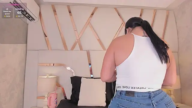 Madisson-Rivas online show from November 2025 07:41:02 PM