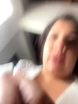 Madisson-Rivas online show from November 2025 05:57:01 PM