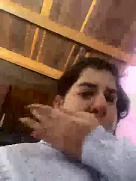 Madisson-Rivas online show from November 2025 05:02:01 PM