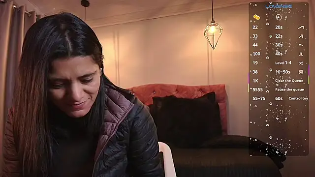 Snapshot of miaoconell chatting on December 2025 09:58:02 PM miaoconell online show from December 2025 09:58:02 PM