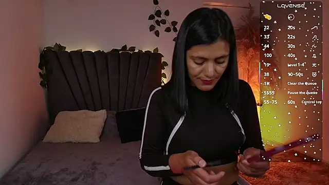 miaoconell online show from February 2026 09:45:01 PM