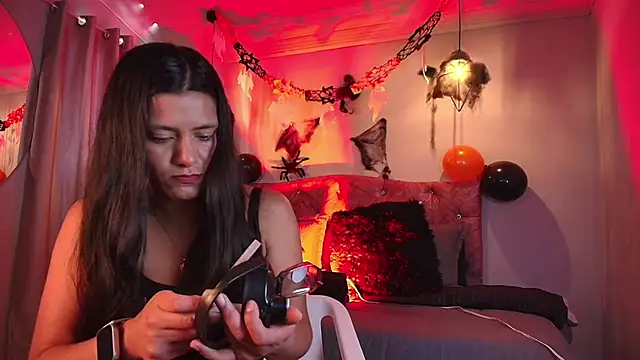 Snapshot of miaoconell chatting on October 2025 08:19:02 PM miaoconell online show from October 2025 08:19:02 PM