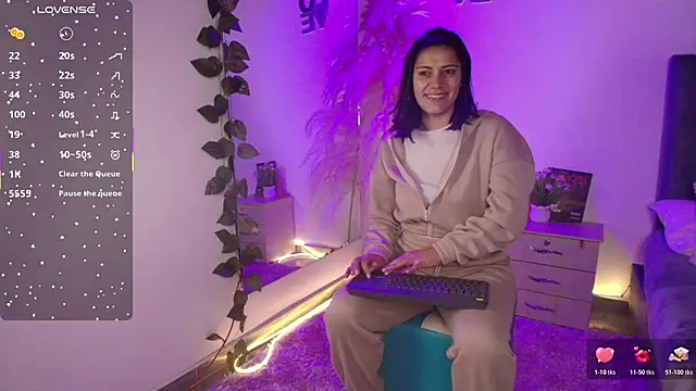 miaoconell online show from April 2026 09:50:01 PM