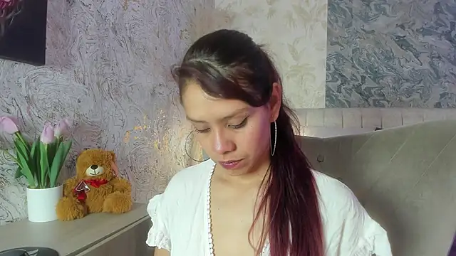 Arianaa collins online show from November 2025 11:53:01 AM