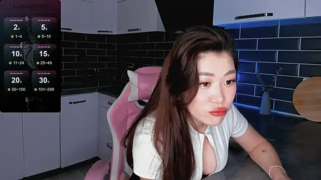 ShaiyaMinn3 online show from November 2025 06:52:01 PM