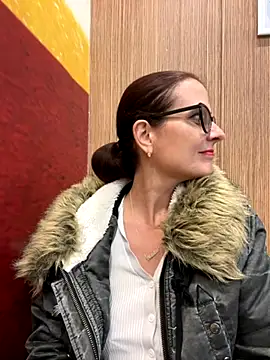 NataKitten online show from November 2025 09:54:02 AM