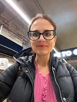 NataKitten online show from November 2025 03:38:01 AM