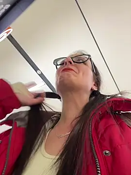 NataKitten online show from February 2026 06:14:01 PM