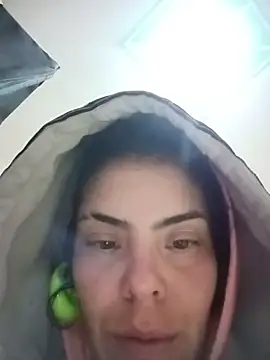 Snapshot of Ali3Martin chatting on February 2026 02:06:02 PM Ali3Martin online show from February 2026 02:06:02 PM