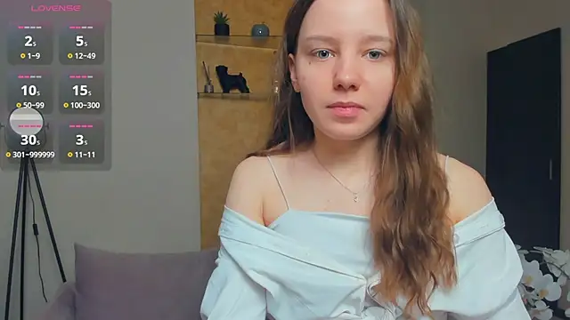 Snapshot of EdinaCordner chatting on November 2025 10:41:01 AM EdinaCordner online show from November 2025 10:41:01 AM