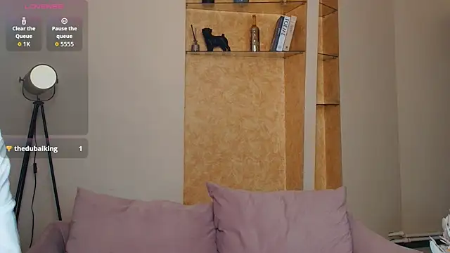 Snapshot of EdinaCordner chatting on November 2025 10:04:01 AM EdinaCordner online show from November 2025 10:04:01 AM